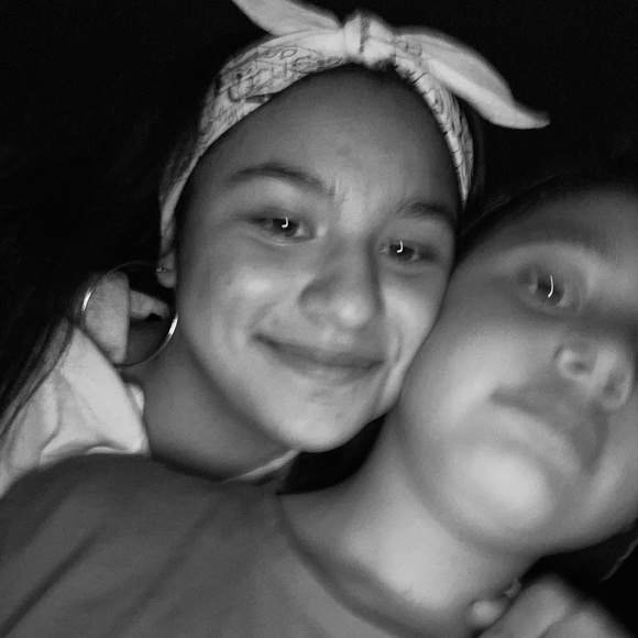 Meet your Posher, Joselyn - Picture 1 of 1